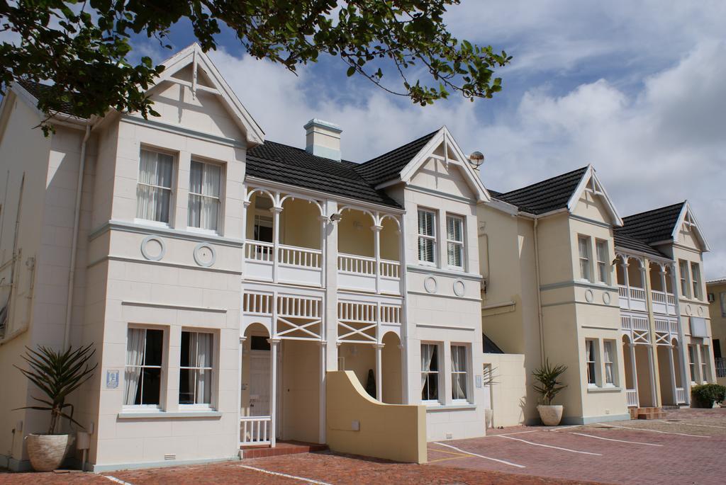 The Vic Hotel Port Elizabeth Buitenkant foto
