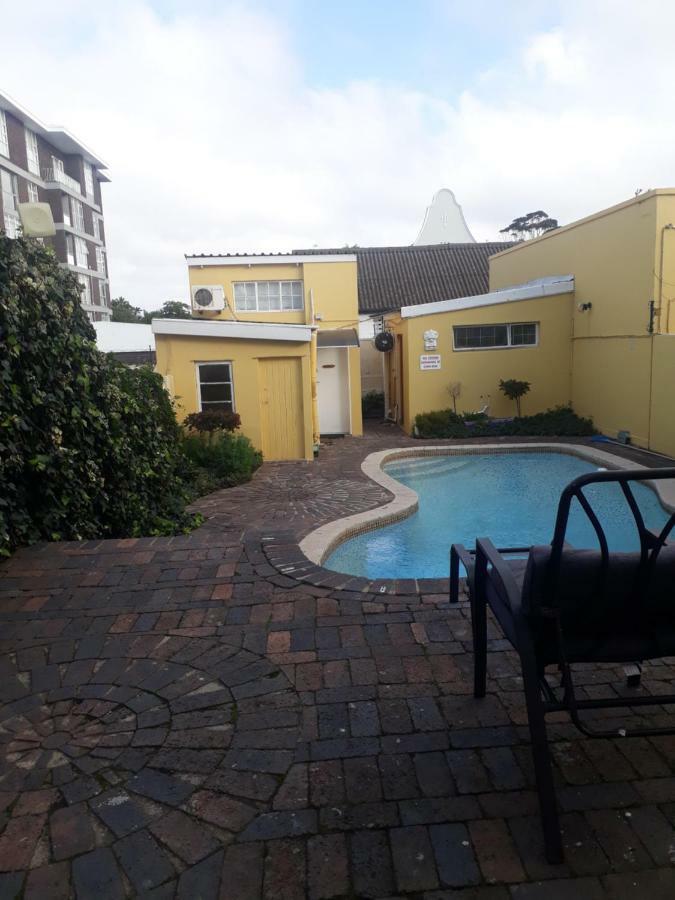 The Vic Hotel Port Elizabeth Buitenkant foto